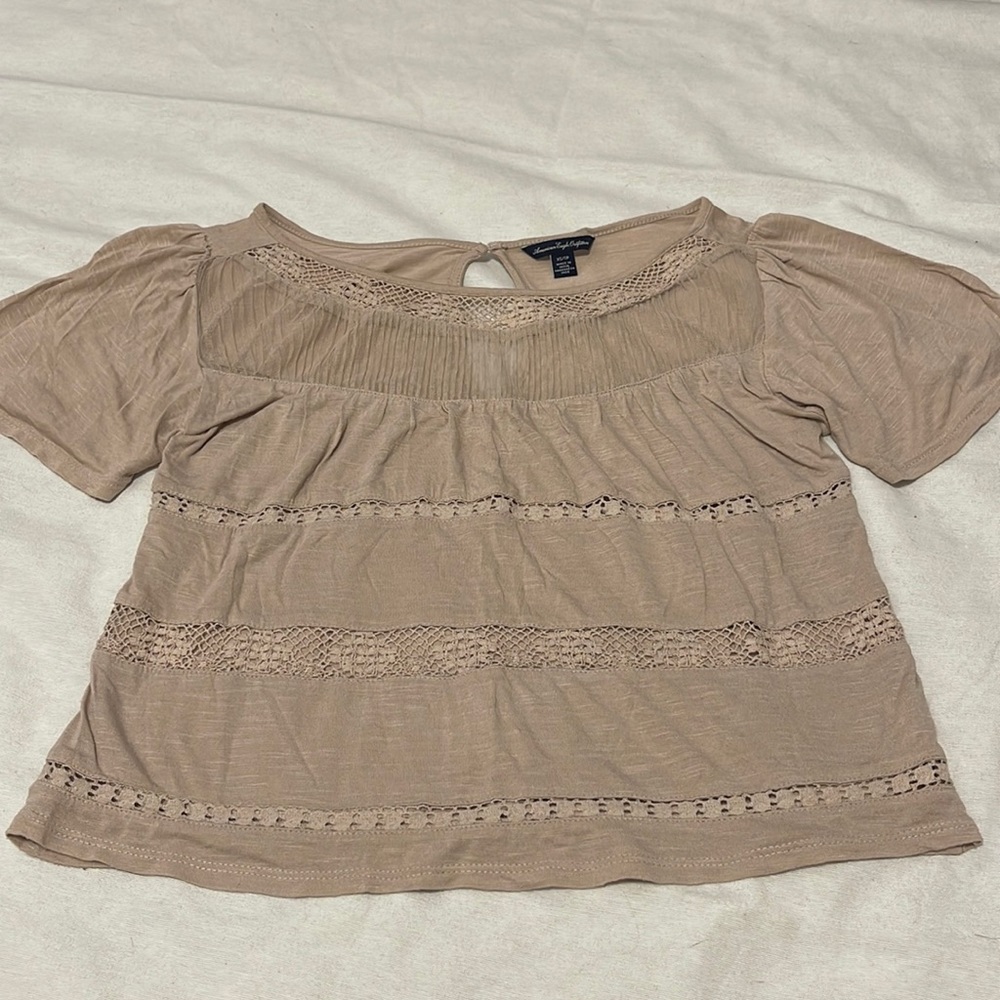 Beige AE Cropped Blouse size XS